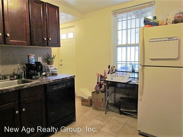 Building Photo - 4024 Haverford Ave