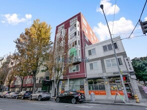 Building Photo - 2504 Western Ave W