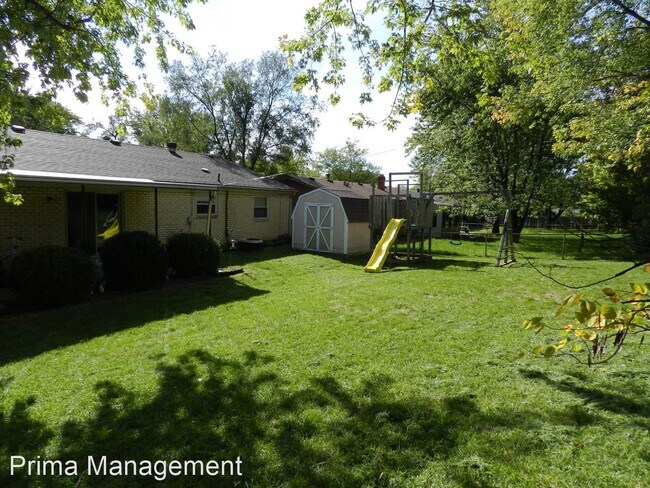Building Photo - 4 br, 2 bath House - 6441 Larcomb Dr