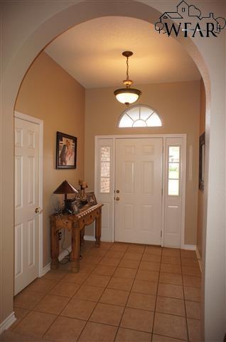 Building Photo - 6025 Natchez Trce