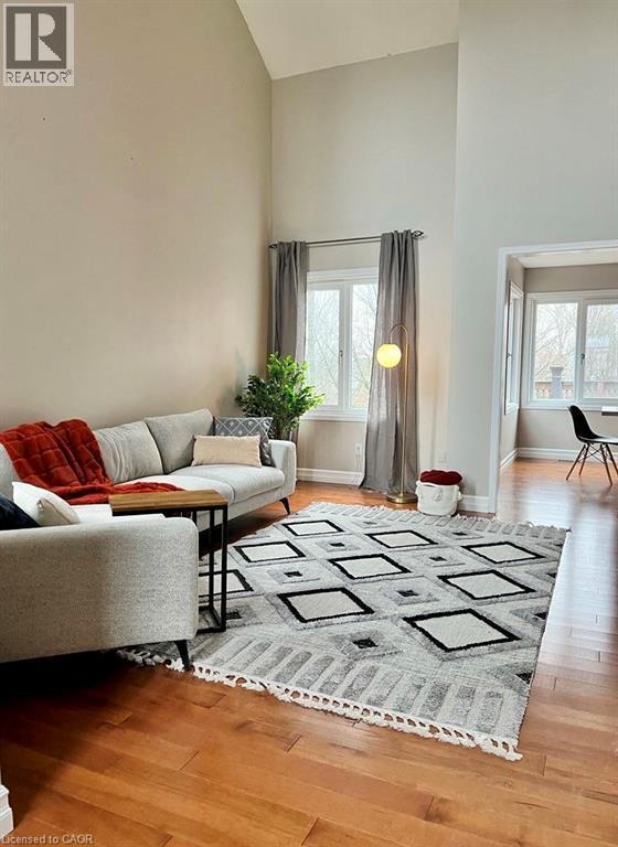 Photo du bâtiment - 15 Oliver Ct