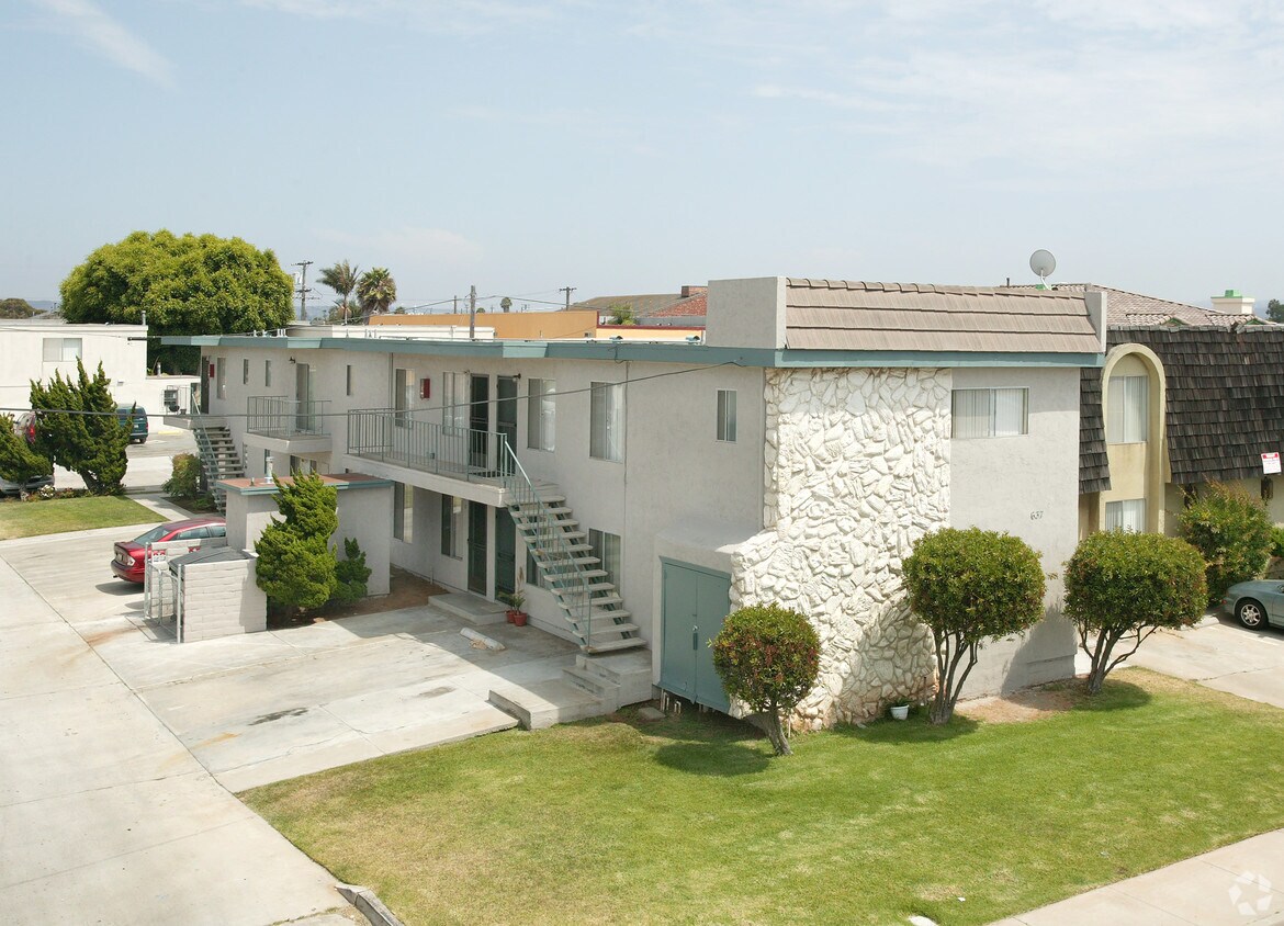 Foto del edificio - 637 10th St