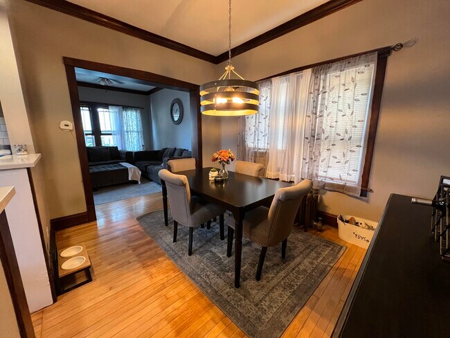 Foto del edificio - 6326 W Berenice Ave