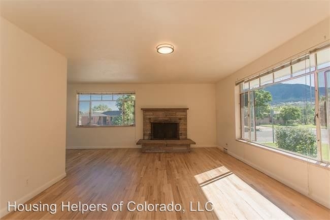 Building Photo - 4 br, 2 bath House - 1200 Holly Place
