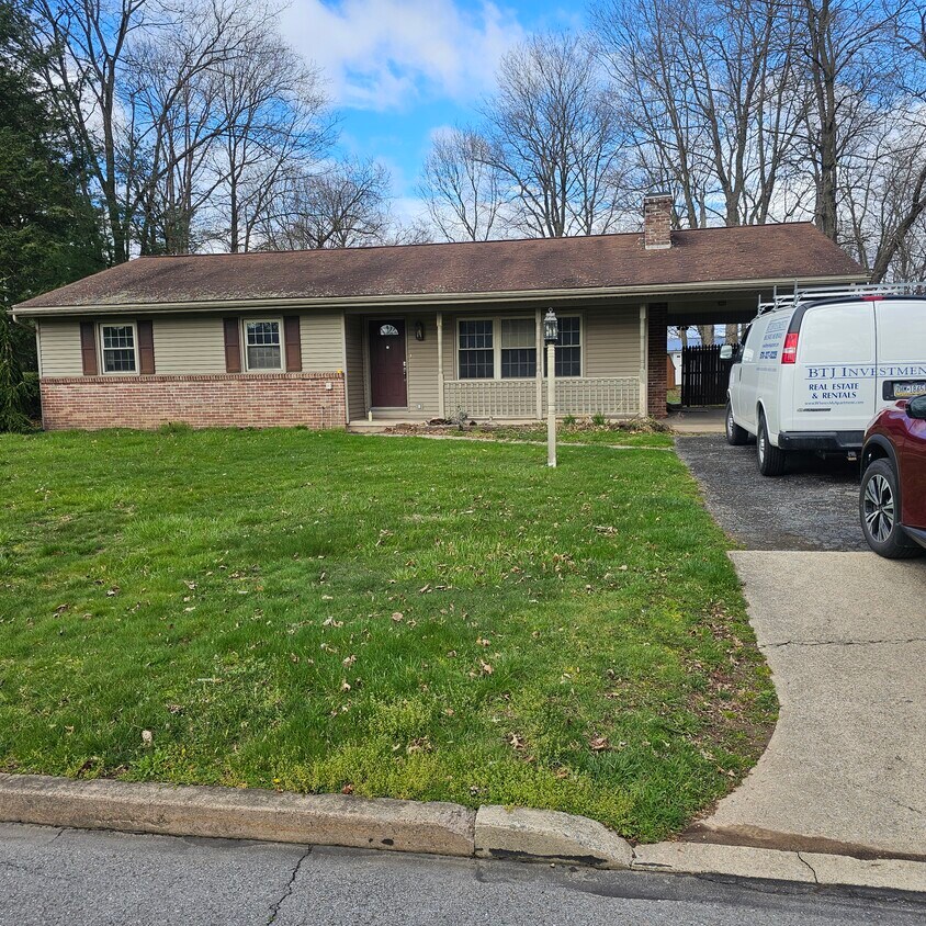 17 Fairview Ct, Montoursville, PA 17754 House Rental in Montoursville