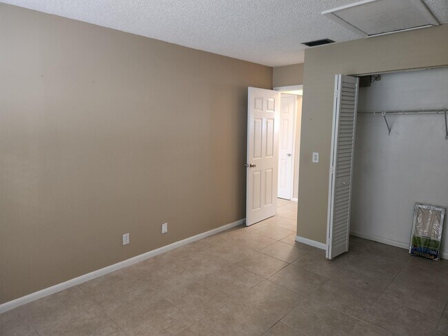 Foto del edificio - 431 Jupiter Lakes Blvd