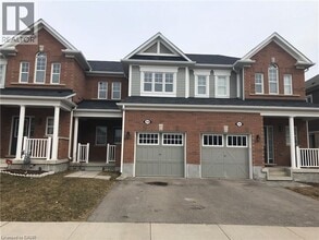 Building Photo - 258 Apple Hill Cres