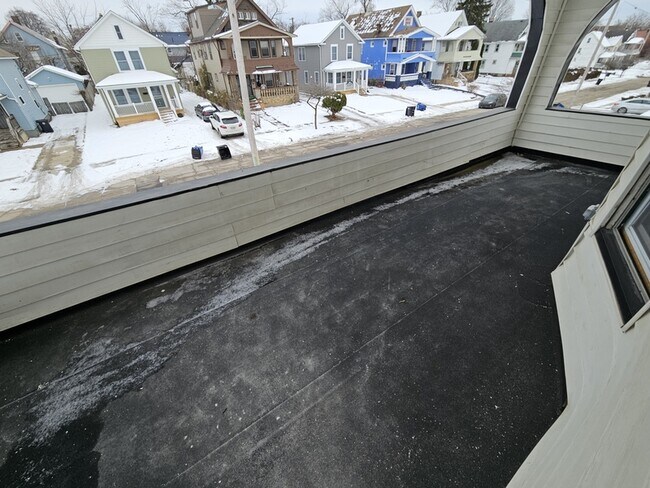 Foto del edificio - 3378 E 134th St