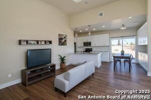 Building Photo - 418 Cimarron