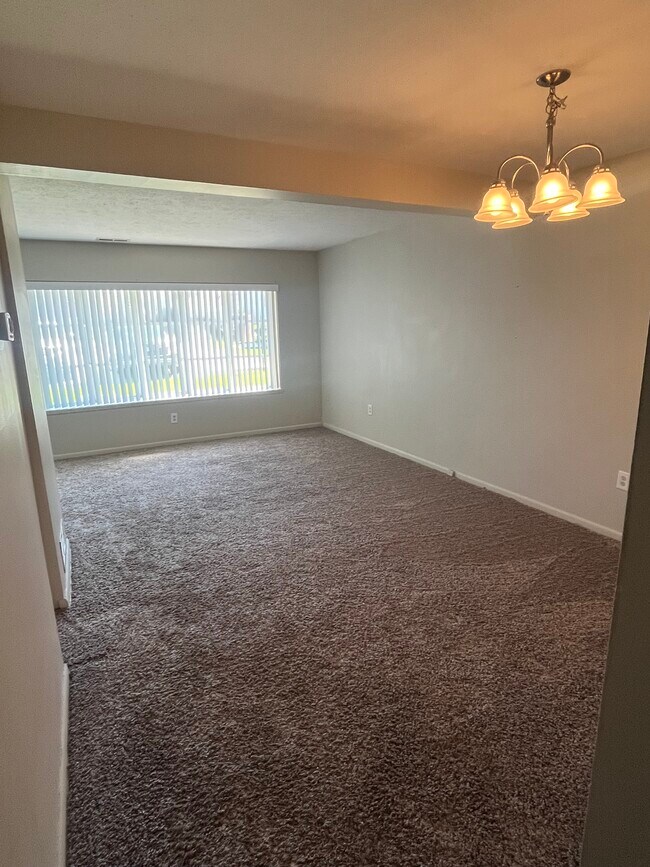 31501 N Marginal Dr, Willowick, OH 44095 Townhome Rentals in