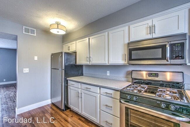 Building Photo - 424-424 N 40th St