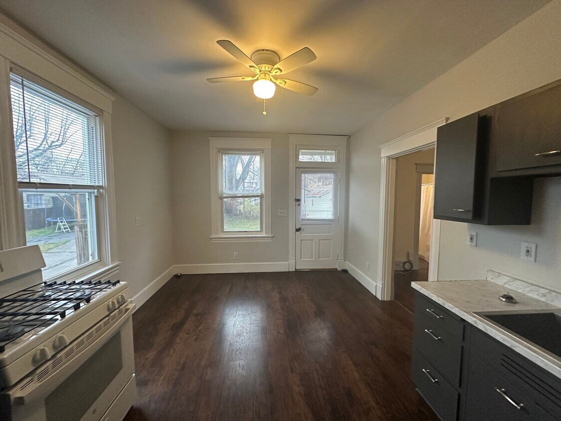 3912 Trevor Ave Unit 1, Cheviot, OH 45211 Apartments in Cheviot, OH