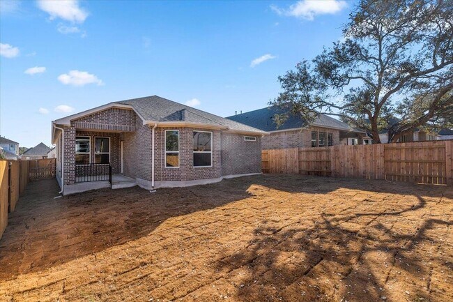 Building Photo - 133 Grn Knl Ln