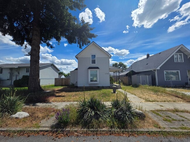 Building Photo - Amazing home in Spokane
