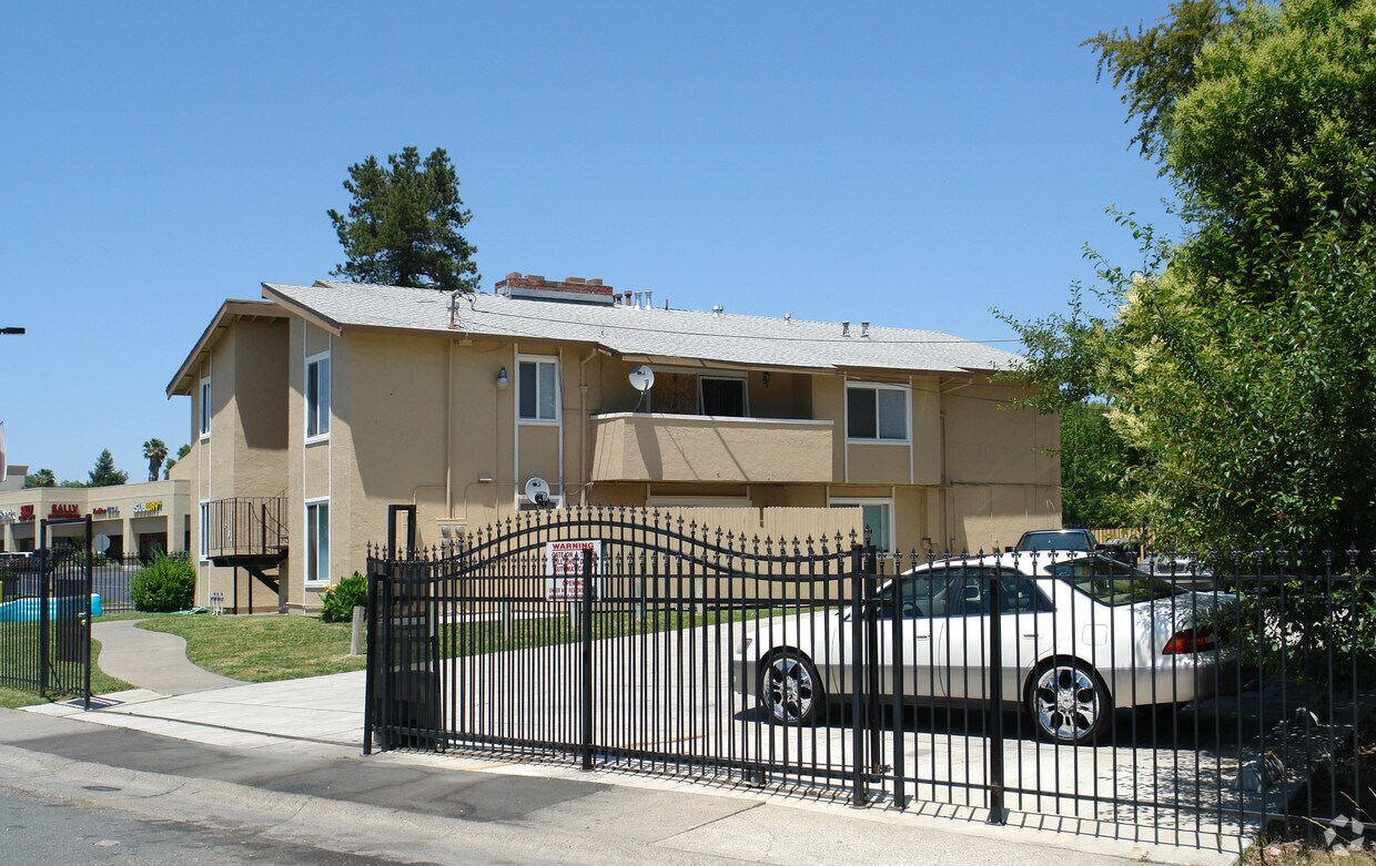 Building Photo - 5401 Olympic Way