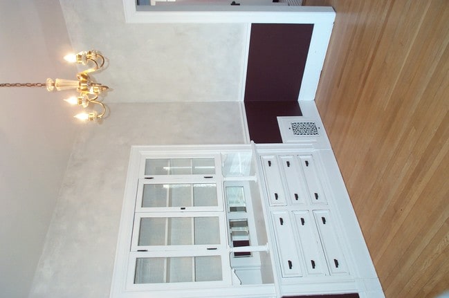 Dinning room - 2592 N Murray Ave