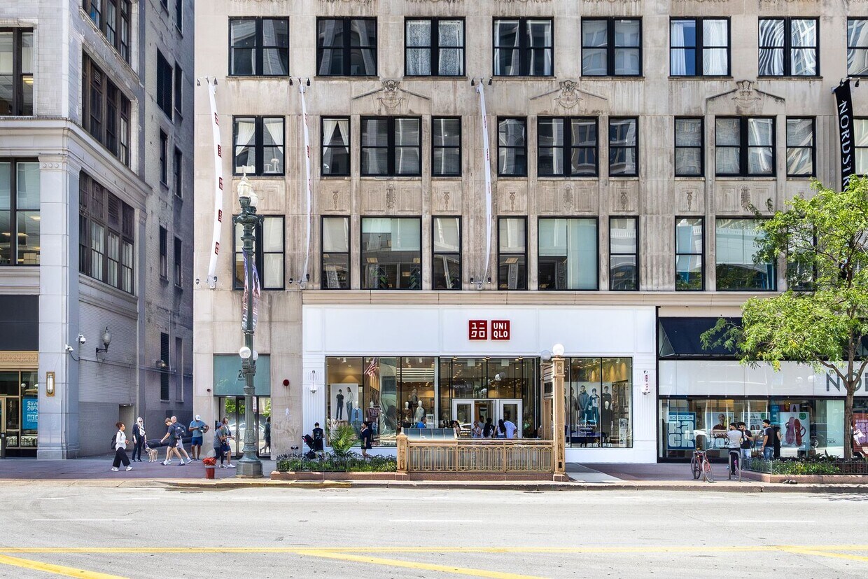 Foto principal - 20 N State St