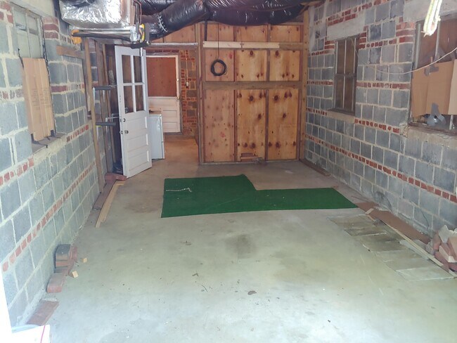 Building Photo - 2499 Davidsonville Rd