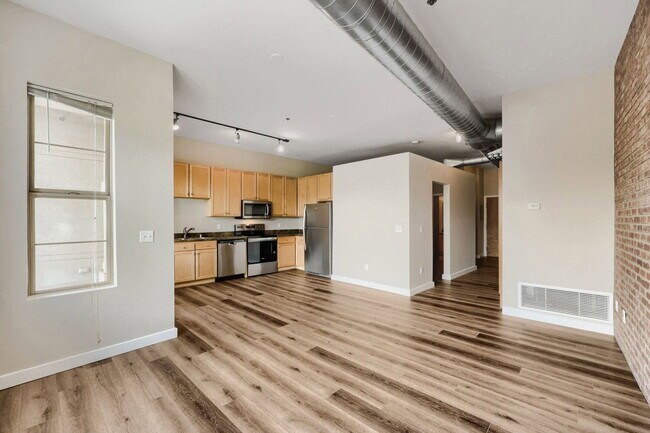 Foto del edificio - 7700 E 29th Ave