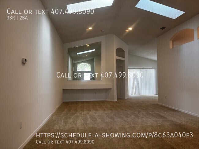 Foto del edificio - 4382 Creekside Blvd