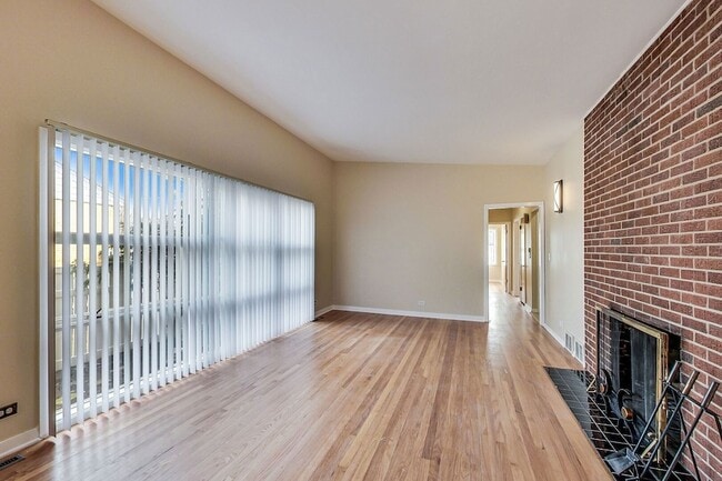 Building Photo - 8109 Karlov Ave
