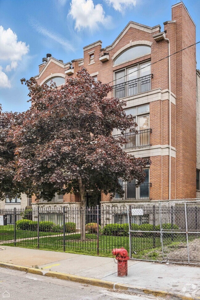 Building Photo - 4227 S Champlain Ave