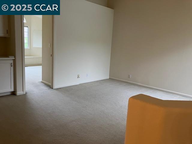 Foto del edificio - 321 W Meadows Ln