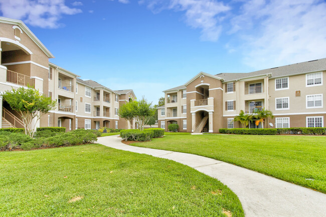 Building Photo - Legends Winter Springs