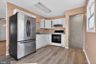 Building Photo - 1597 Katherine Ct