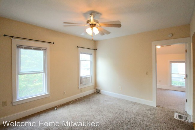Building Photo - 5418 W Garfield Ave