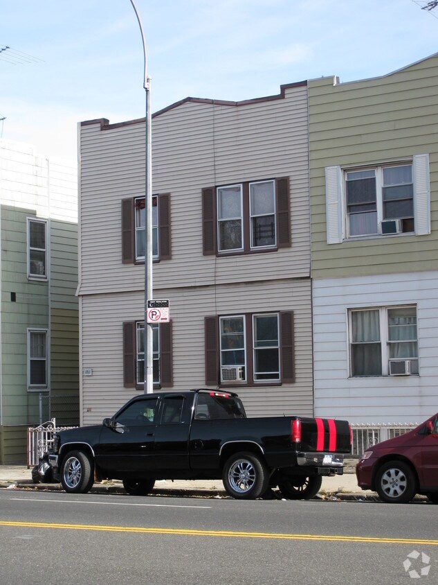 Building Photo - 1711 Coney Island Ave