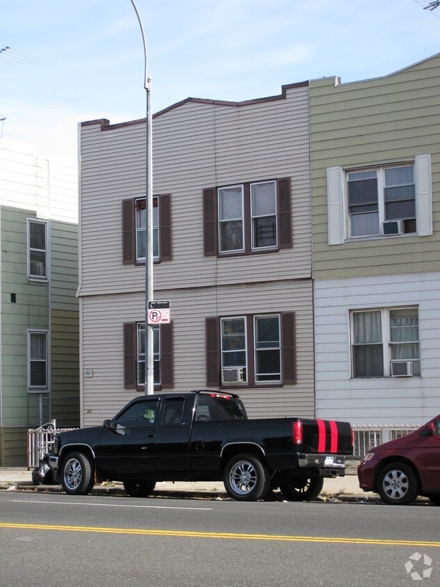 Foto del edificio - 1711 Coney Island Ave