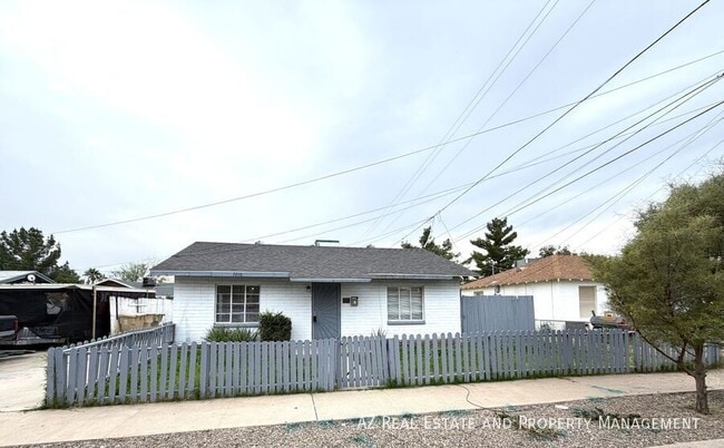 Photo - 7210 N 55th Dr House