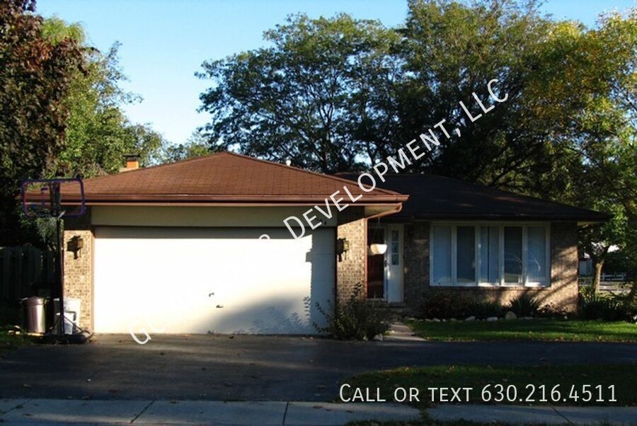 Foto principal - 1104 W 187th St