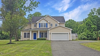 Building Photo - 48 Meadow Brook Rd