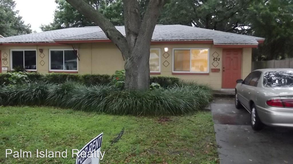 725 73rd Ave N, Saint Petersburg, FL 33702 House Rental in Saint