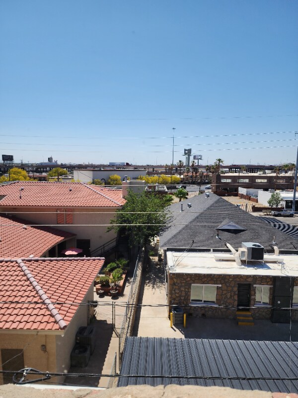 Foto del edificio - 1820 Montana Ave
