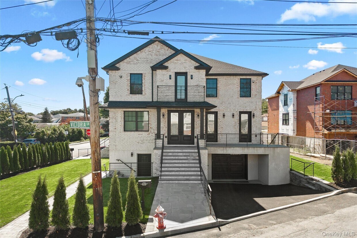 Foto principal - 1 Victoria Ln