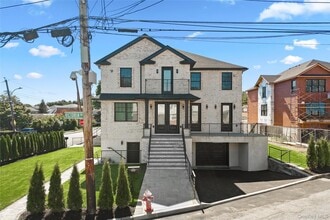 Building Photo - 1 Victoria Ln