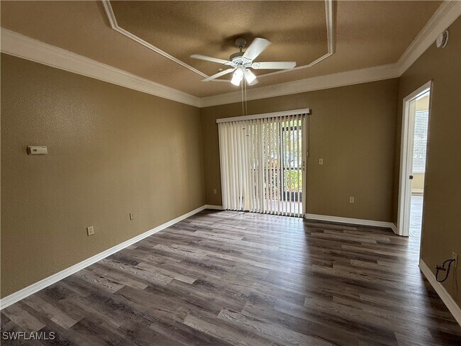 Building Photo - 11530 Villa Grand