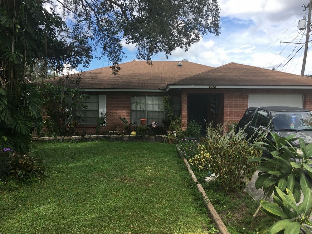 Primary Photo - Great 3BR Corner Home in Temple Terrace