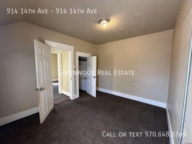 Building Photo - 914 14th Ave