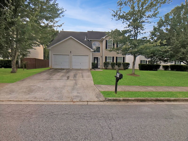 Primary Photo - 2752 Live Oak Trail