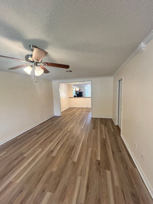 Foto del edificio - 3110 Meadow St