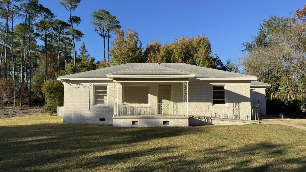 Foto principal - 106 48th St