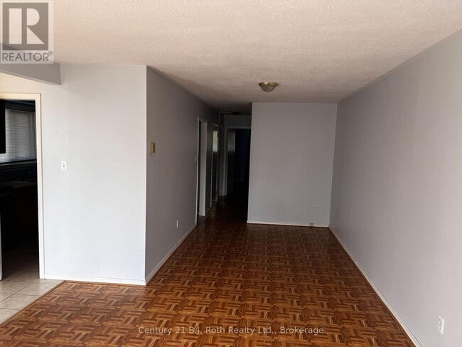 Building Photo - 520 High St