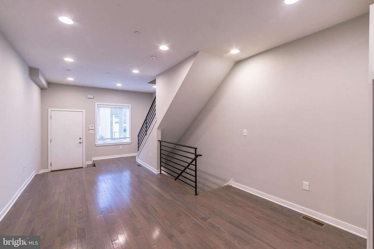 1203 S Bucknell St, Philadelphia, PA 19146 Townhome Rentals in