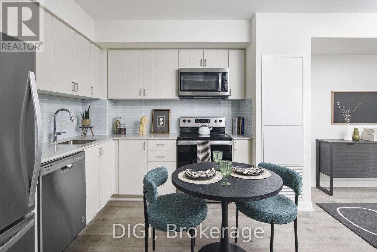 Photo principale - 325-3325 Yorkland Blvd