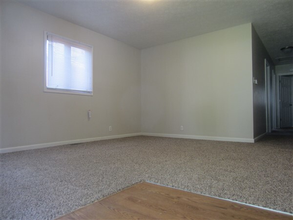 Foto del edificio - Well-Maintained 3-Bedroom Beauty!