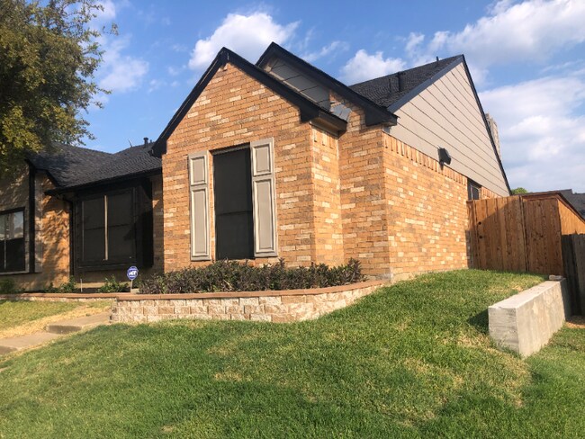 Building Photo - 4708 Morningside Dr